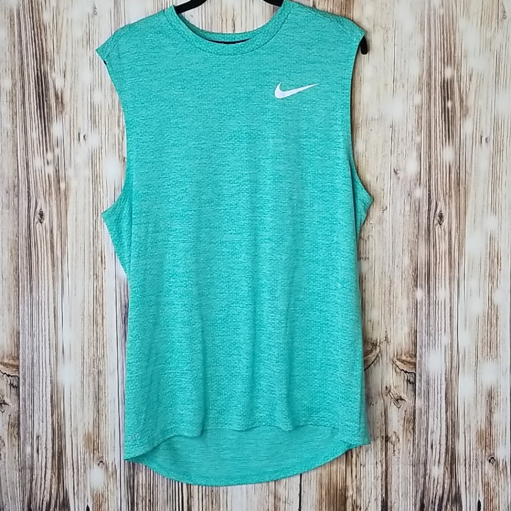Nike muscle tee